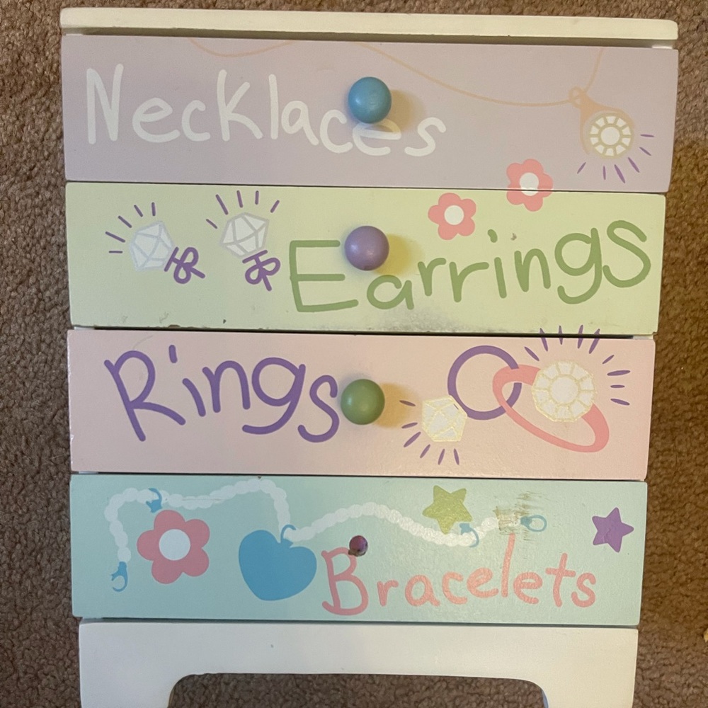 00’s year jewelry box